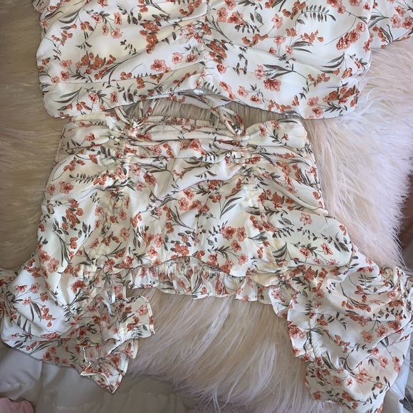 Skirt set - Picture 2 of 4